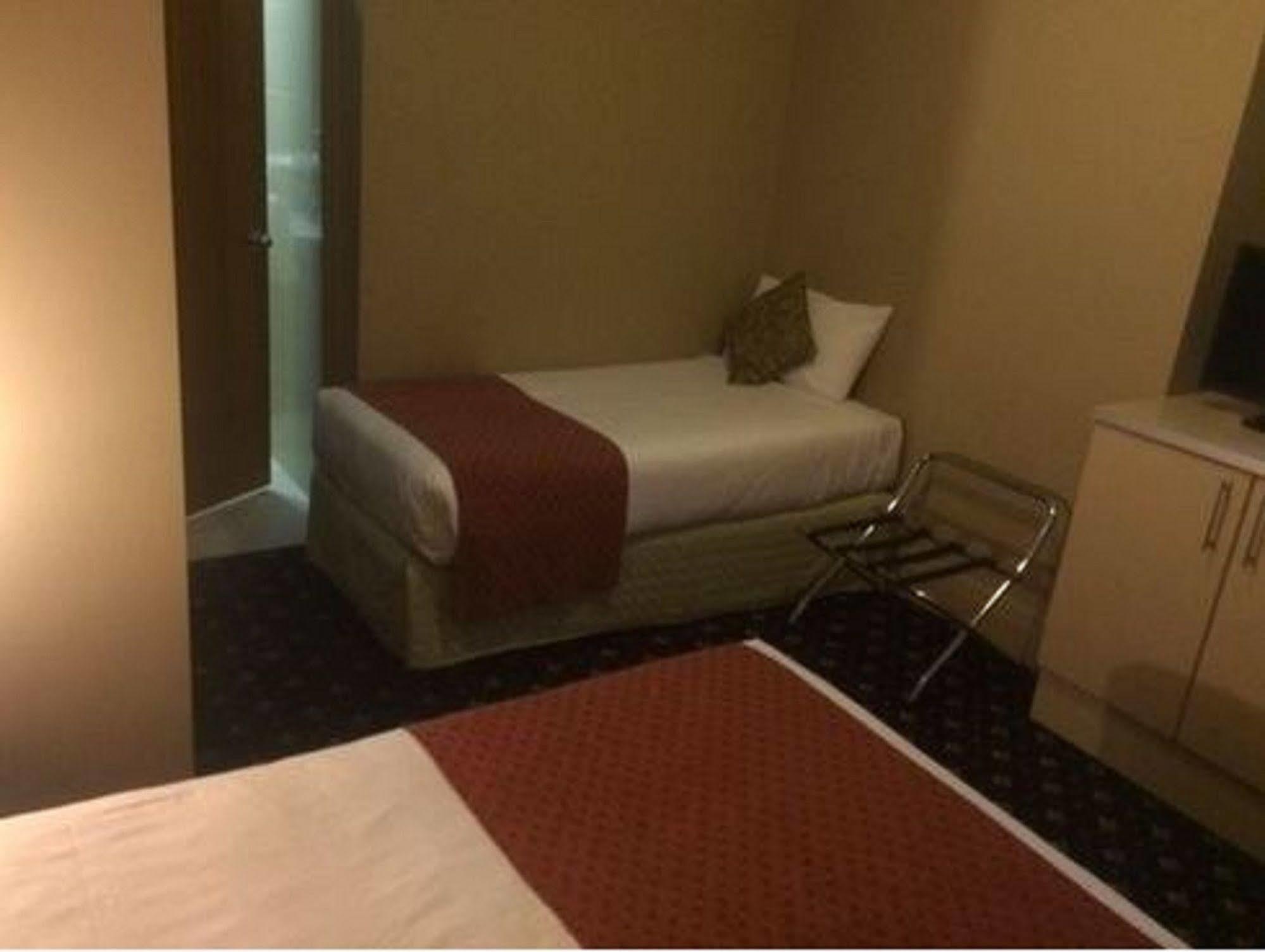 Hotel Coronation Sydney Bagian luar foto
