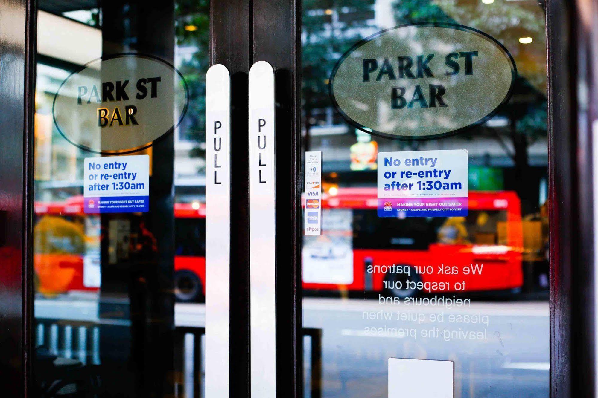Hotel Coronation Sydney Bagian luar foto